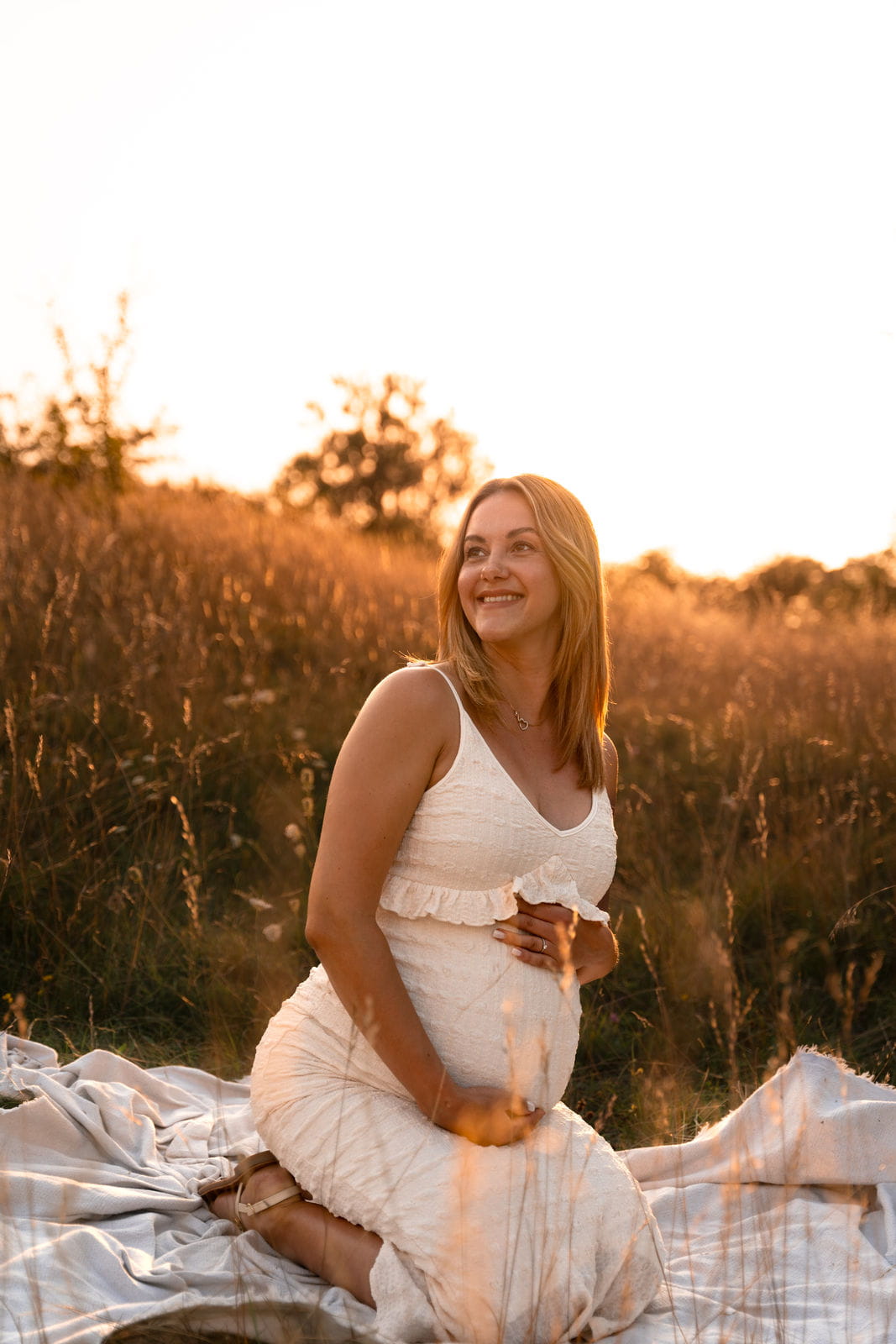 IdaBaumann-Babybauchshooting-Bayreuth-Natur-Boho-Sunset-Sonnenuntergang-16