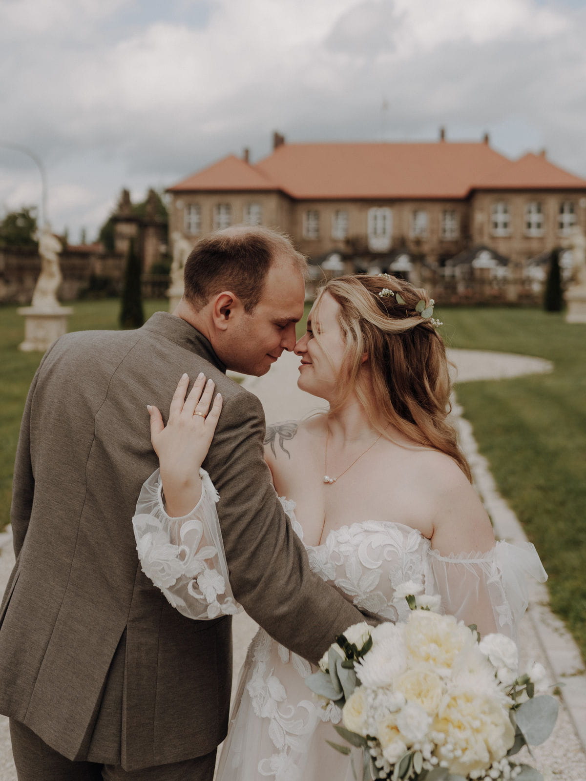 131 – IdaBaumann-Hochzeit-Hotel-Bayreuth-Schloss-Colmdorf-Standesamt-Boho-Romantisch4