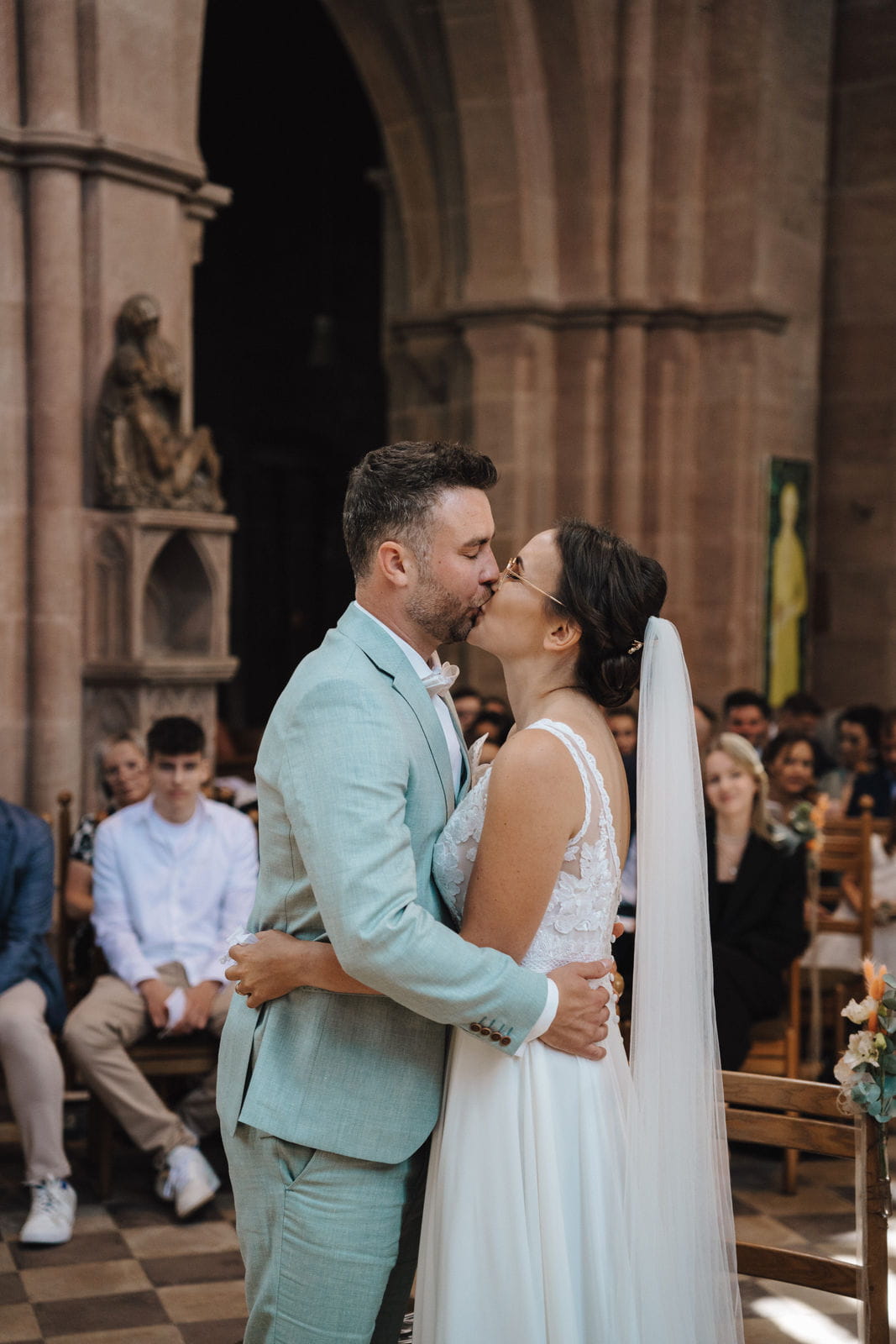 141 – IdaBaumann-Hochzeit-Hotel-Dorfmuehle-Lehrberg-Nuernberg-Wuerzburg-Ansbach-Kloster-Heilsbronn-Kirche-Traufe-Taufe9