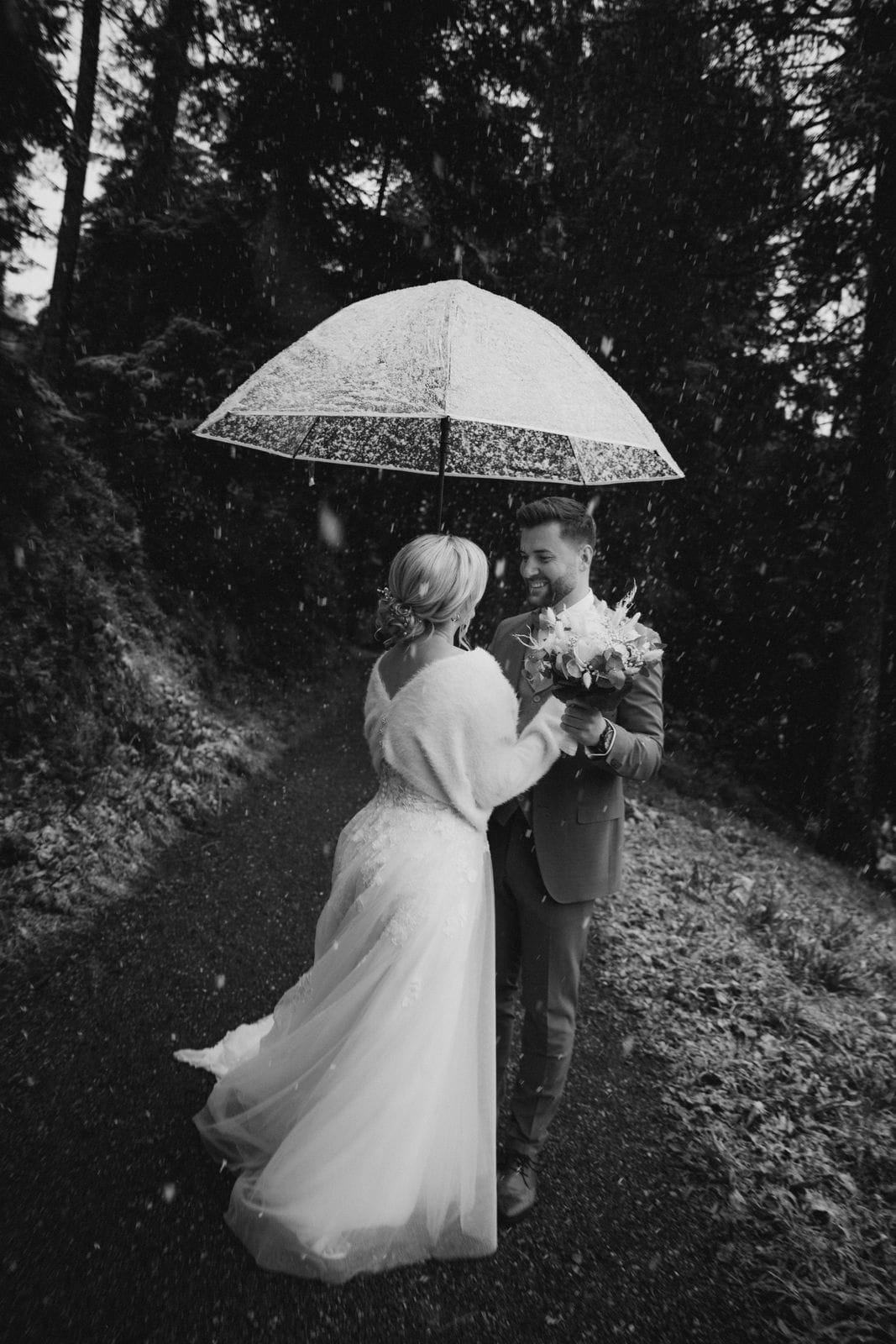 148 – IdaBaumann-Hochzeit-Jufenalm-Boho-Winterhochzeit-Schneehochzeit5