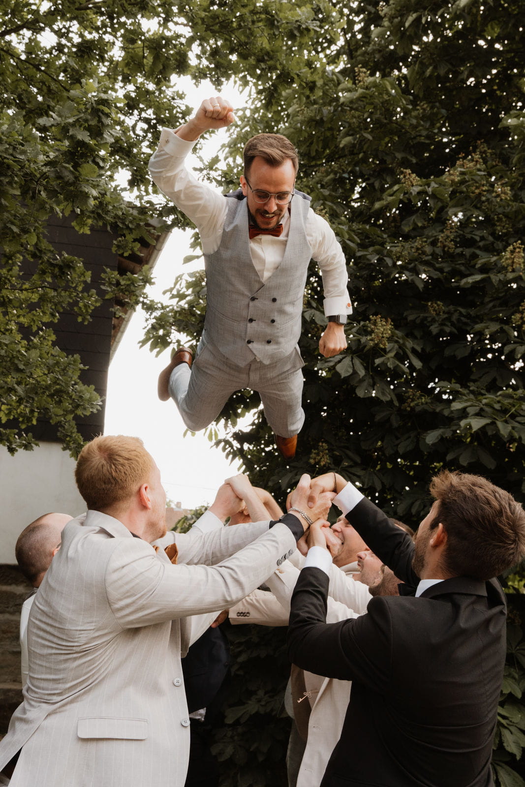 177 – IdaBaumann-Hochzeit-Redwitz-an-der-Rodach-Hochzeitsscheune-Scheunenhochzeit-Schloss-Redwitz-Kronach-Bayreuth9