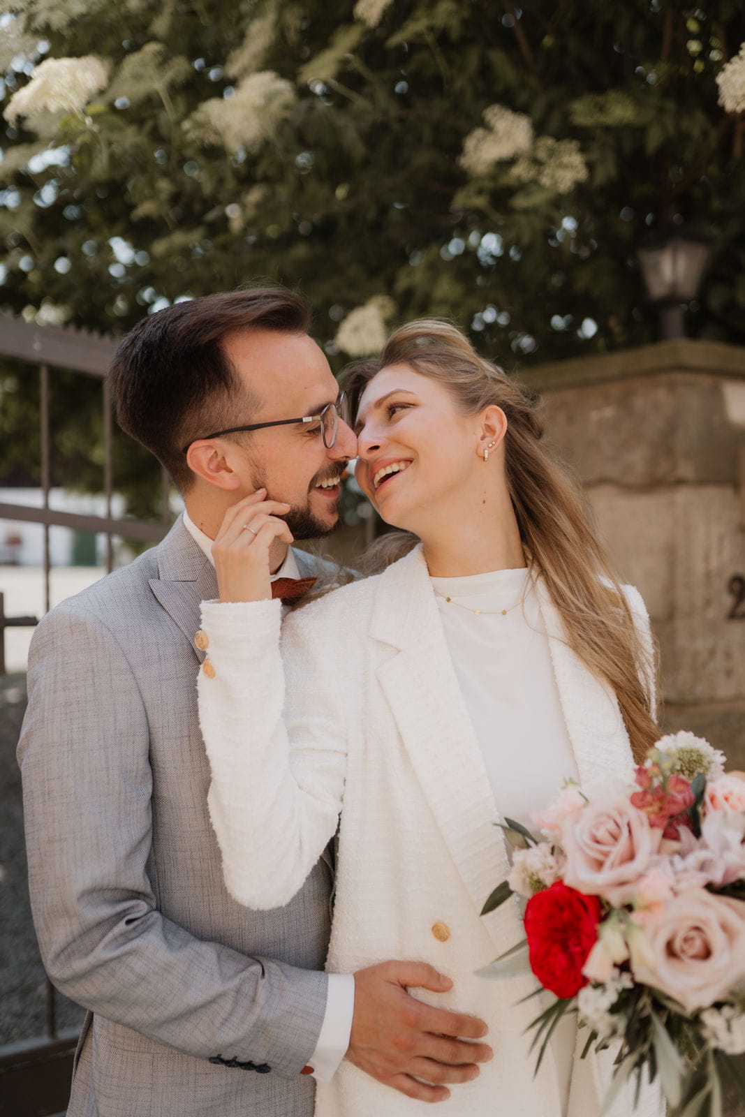 189 – IdaBaumann-Hochzeit-Redwitz-an-der-Rodach-Hochzeitsscheune-Scheunenhochzeit-Schloss-Redwitz-Kronach-Bayreuth23
