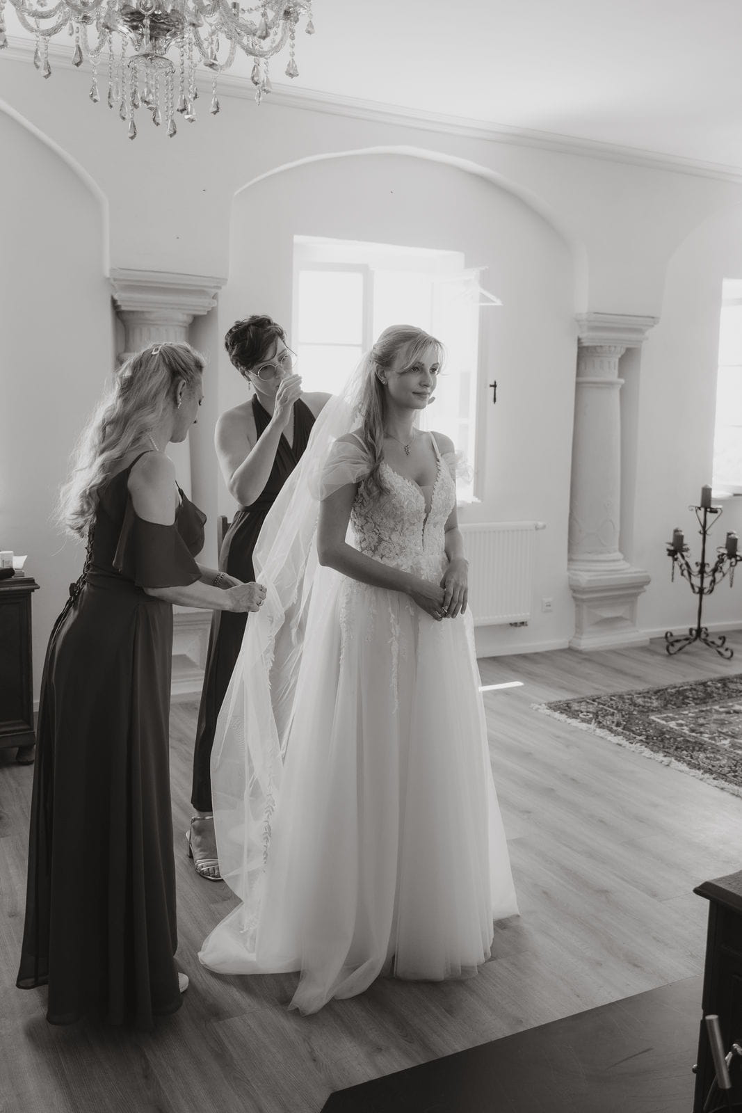 190 – IdaBaumann-Hochzeit-Redwitz-an-der-Rodach-Hochzeitsscheune-Scheunenhochzeit-Schloss-Redwitz-Kronach-Bayreuth24