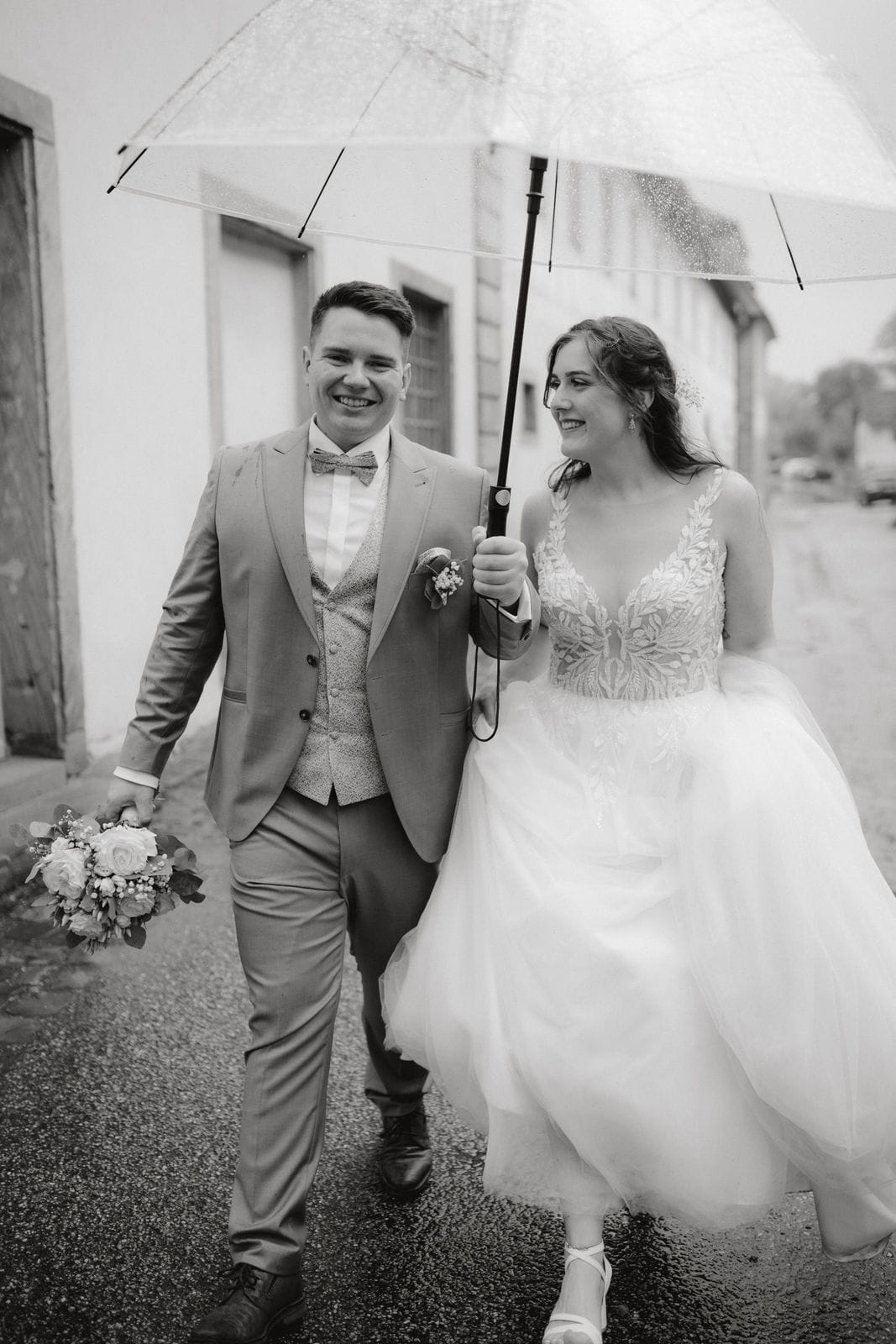 200 – IdaBaumann-Hochzeit-Schloss-Colmdorf-Bayreuth-Neudrossenfeld-Braeuwerck-Standesamt-Getting-Ready-modern-elegant7