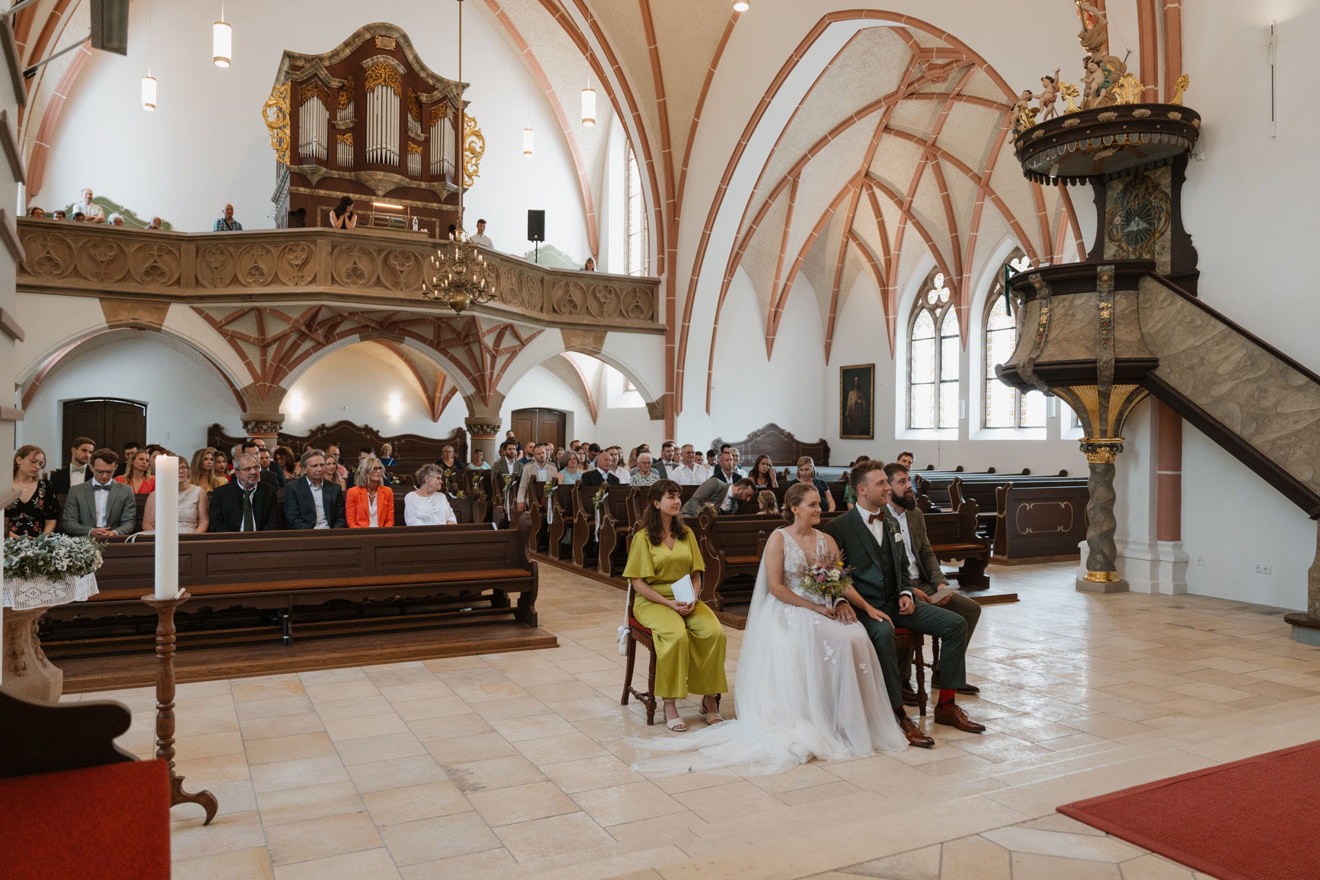 240 – IdaBaumann-Hochzeit-Schneehochzeit-Kulturscheune-Wirbenz-Kirche-Bayreuth-Speichersdorf9