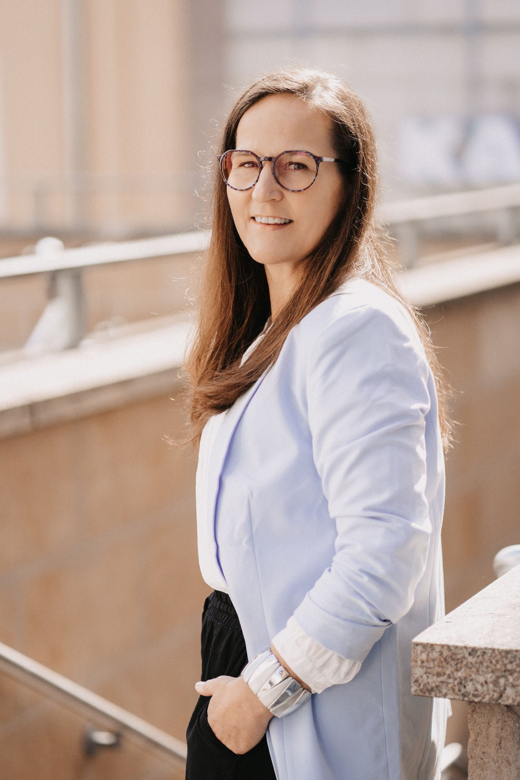 35 – IdaBaumann-Businessportrait-Bewerbungsfotos-Portrait-Job-Outdoor-Bayreuth24