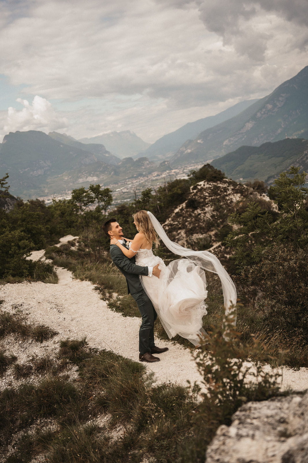 51 – IdaBaumann-Hochzeit-freie-trauung-gardasee-lago-di-garda-wedding-italien-tuscanywedding1