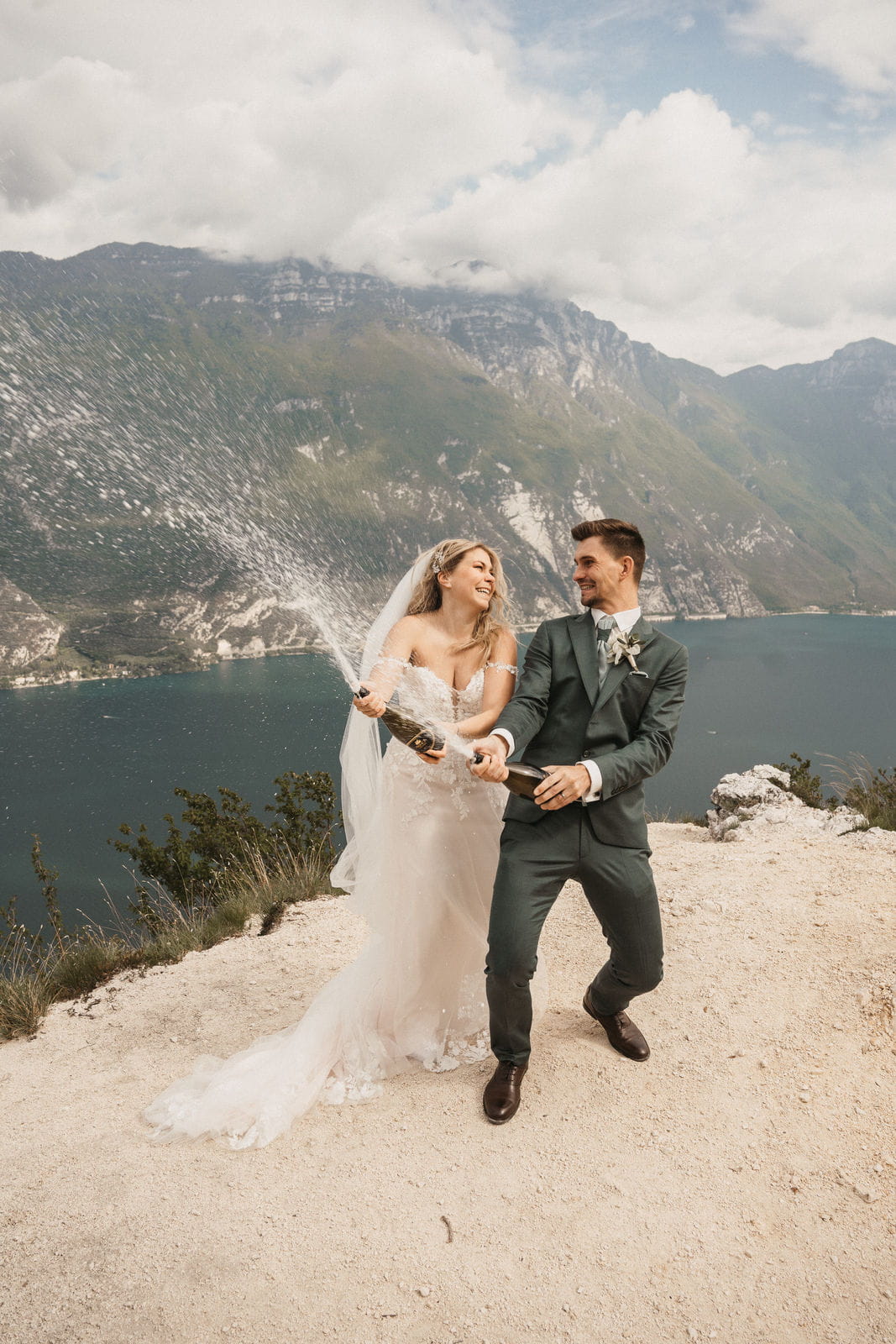 54 – IdaBaumann-Hochzeit-freie-trauung-gardasee-lago-di-garda-wedding-italien-tuscanywedding4