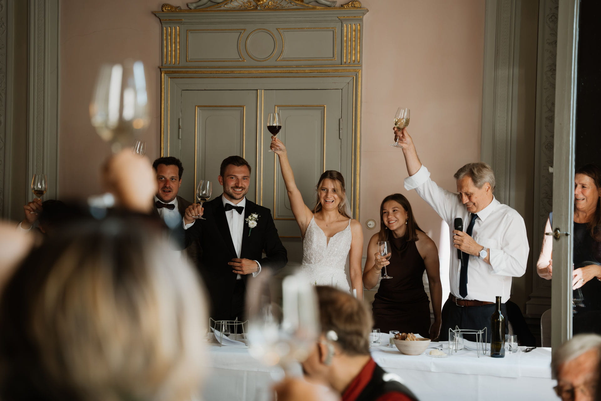 82 – IdaBaumann-Hochzeit-freie-trauung-wedding-italien-tuscanywedding-freie-trauung-schloss-hohenstein-coburg-franken22